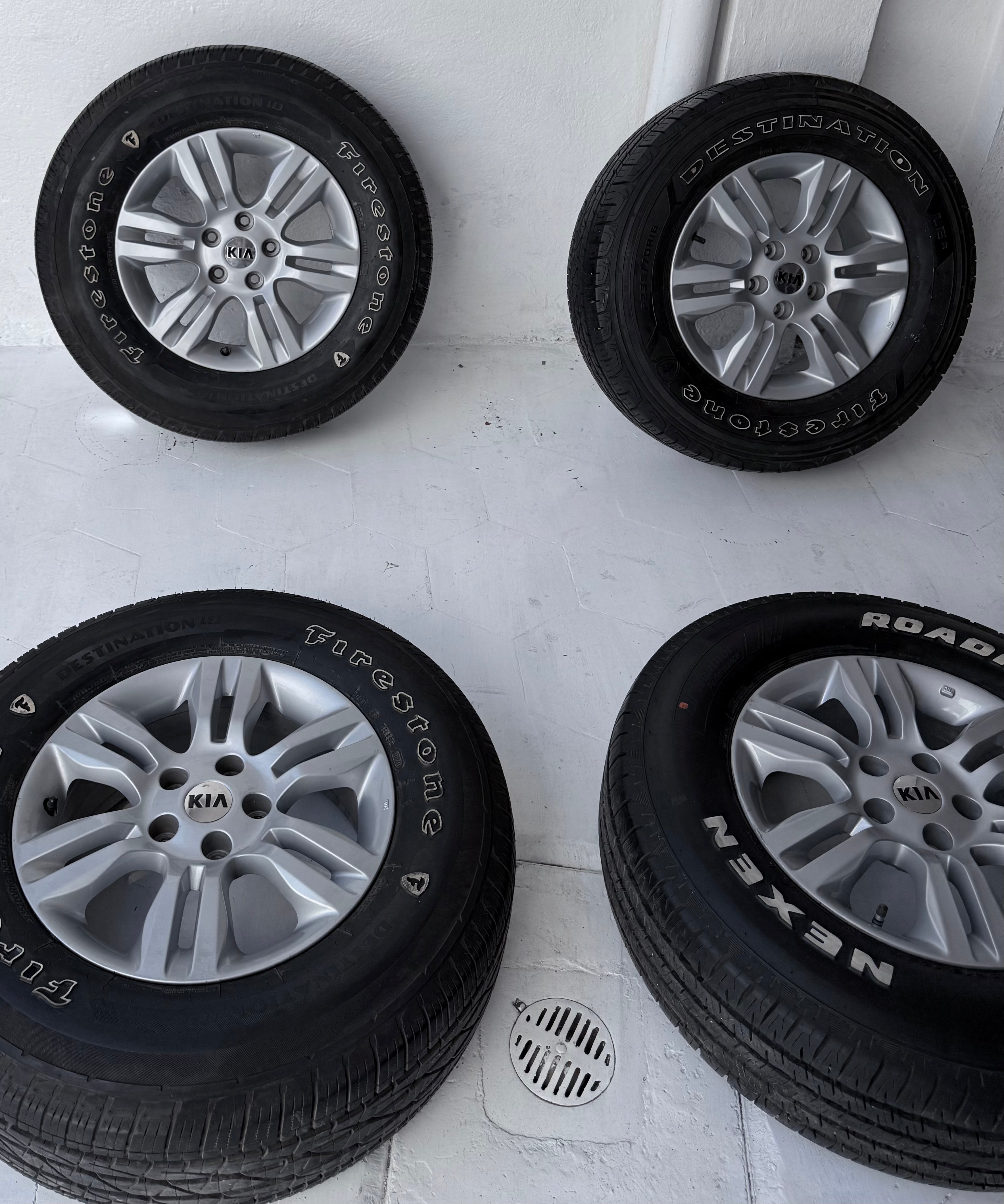4 Rines con llantas 16” Kia Seltos y Sportage, Hyundai Tucson y Creta – 5×114