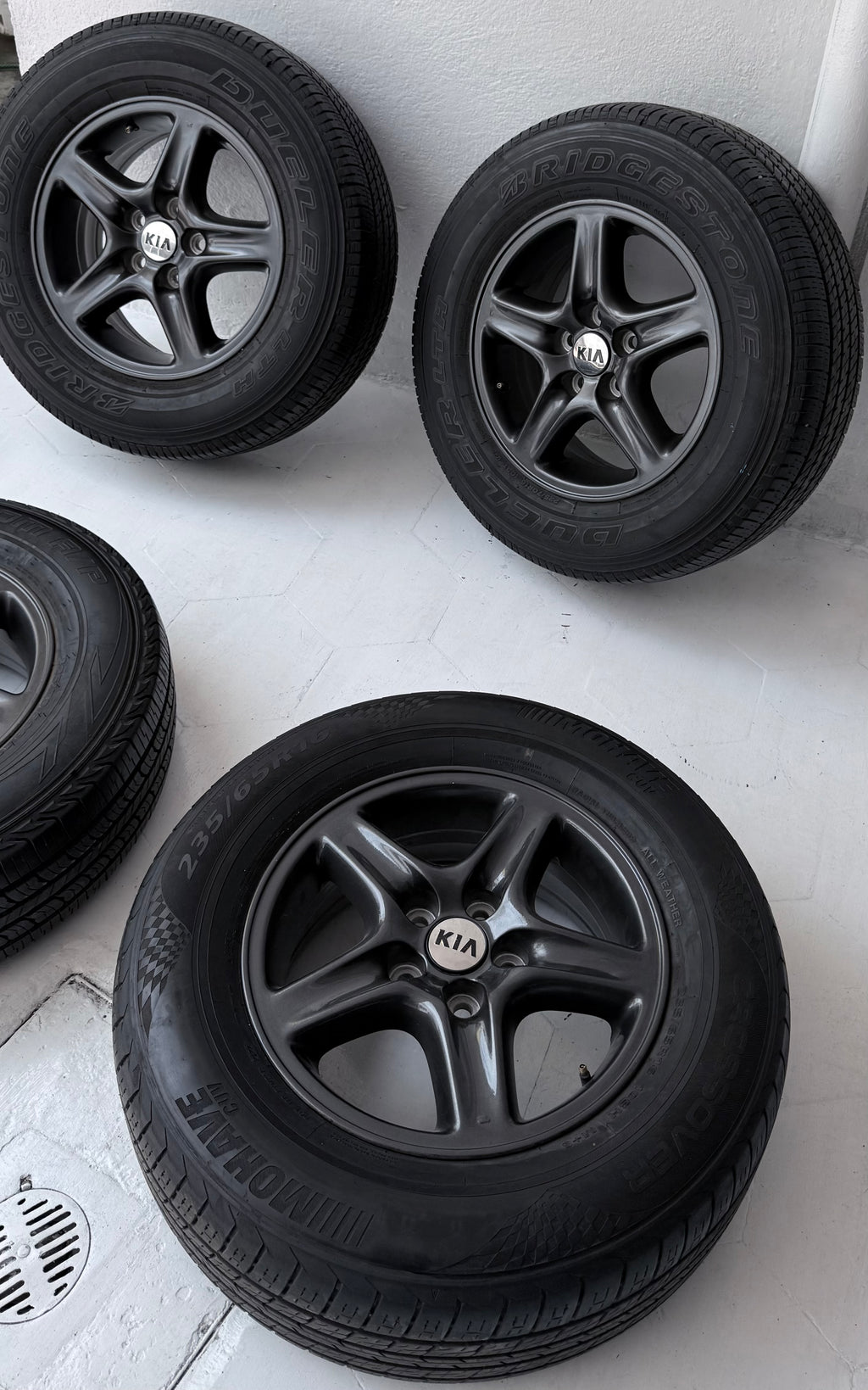 4 Rines con llantas 16” Kia Sportage, Forte y Optima – 5×114