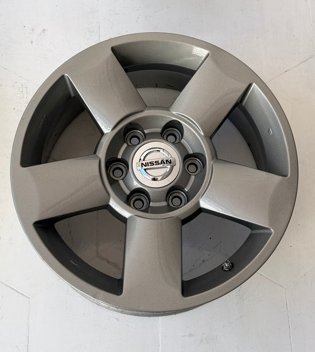 4 Rines 18” Nissan D21 Estacas Seminuevos Originales 6x139