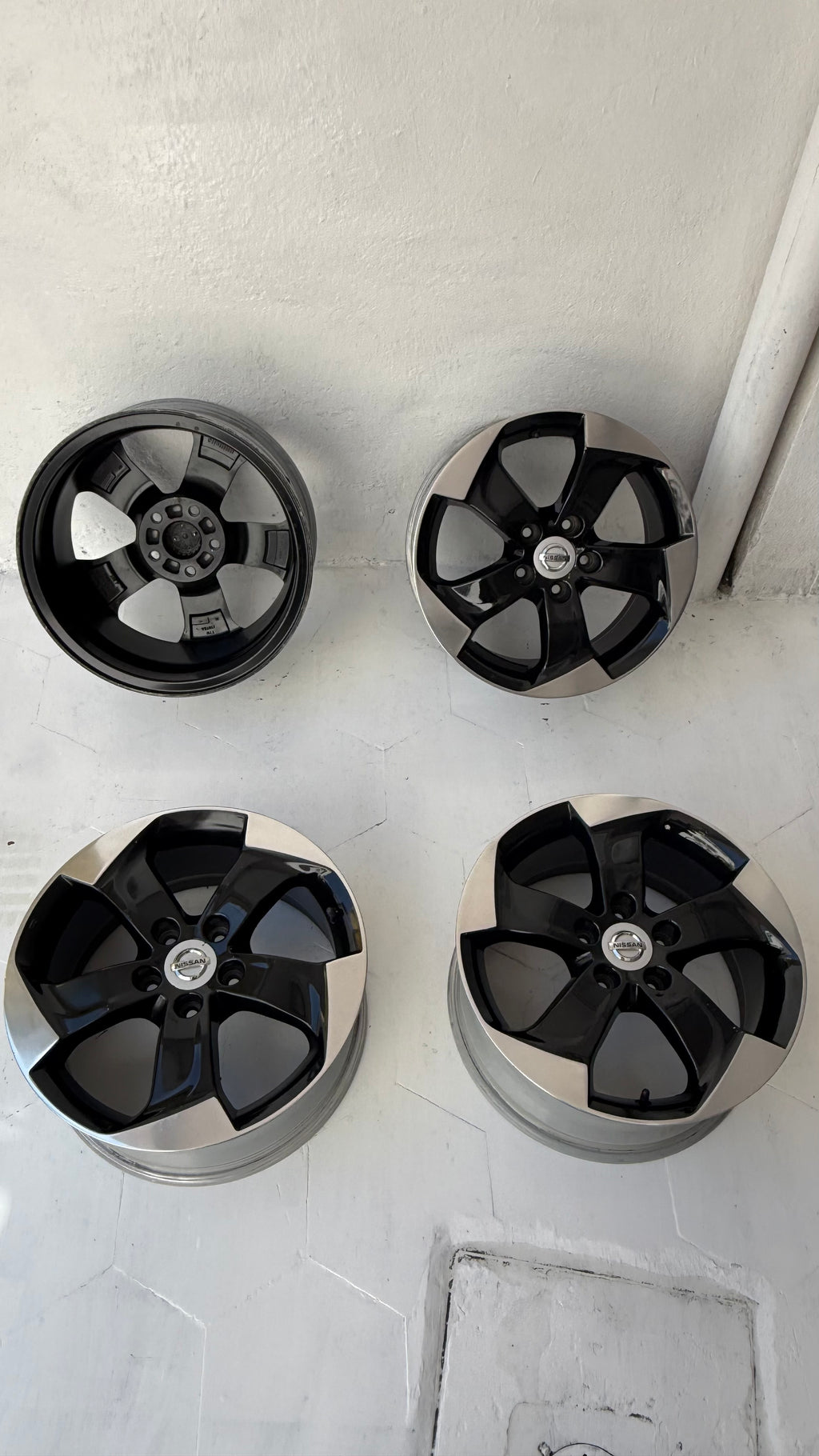4 Rines 17” Nissan Sentra, Altima y X-Trail Originales Seminuevos 5x114