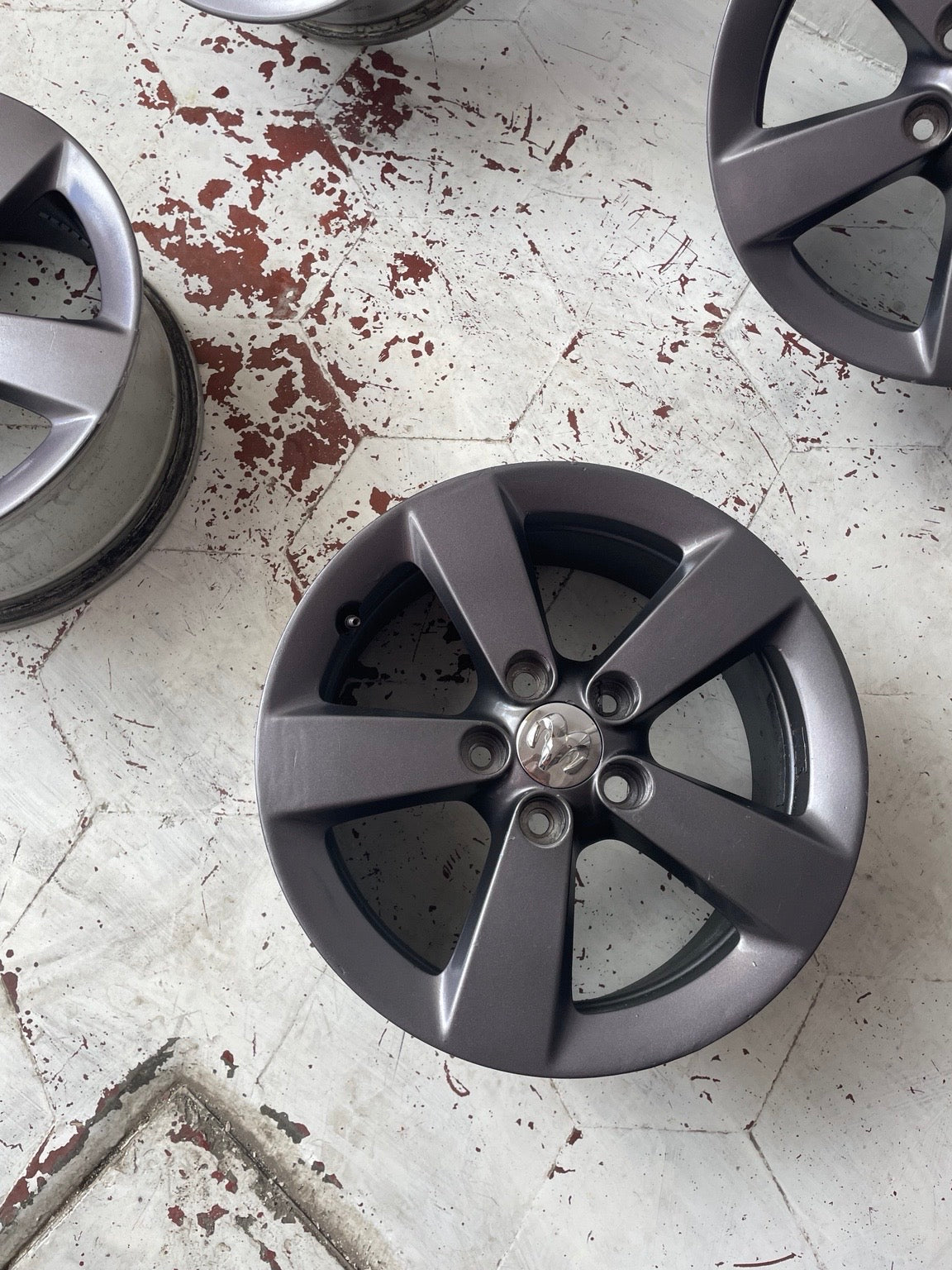 Rines 16” Originales Dodge Caravan / Chrysler Voyager – 5x114.3 – Importados – Juego de 4