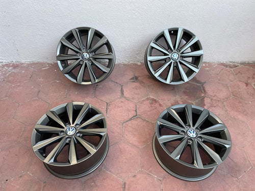 Juego de 4 Rines 17" Nuevos Volkswagen Taos Jetta MK7 MK6 New Beetle Passat Bora Originales 5x112