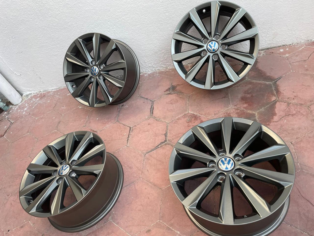 Juego de 4 Rines 17" Nuevos Volkswagen Taos Jetta MK7 MK6 New Beetle Passat Bora Originales 5x112