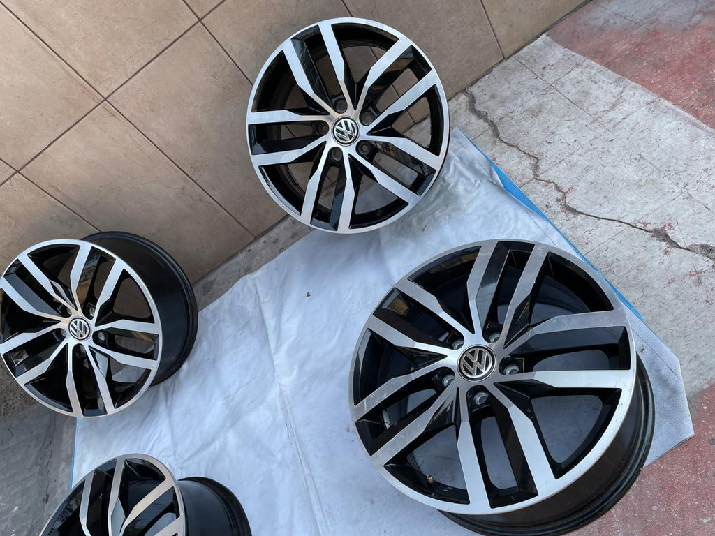 4 Rines 17” Volkswagen Golf Jetta MK6 MK7 Tiguan Taos Originales Nuevos 5x112