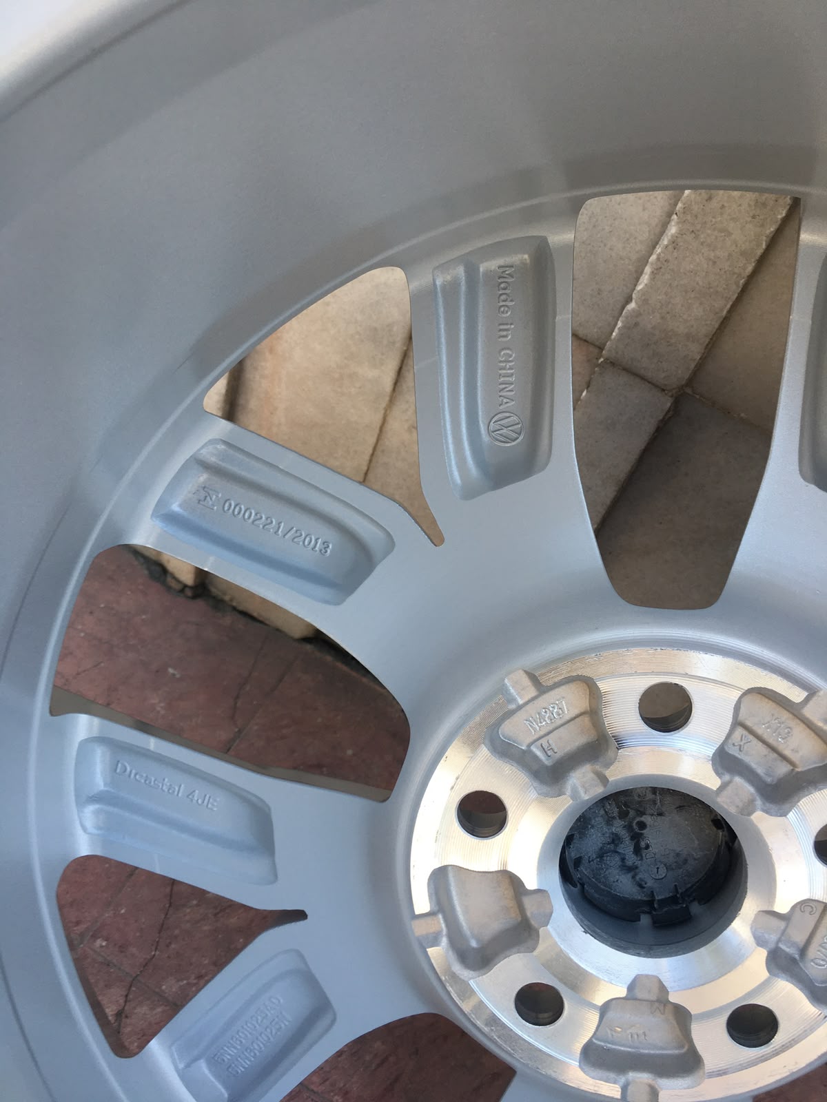 4 Rines 18” Seminuevos Originales Volkswagen Jetta MK7 MK6 Tiguan Taos 5x112
