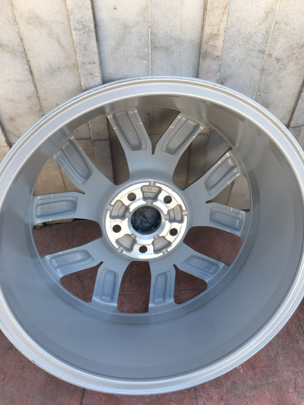 4 Rines 18” Seminuevos Originales Volkswagen Jetta MK7 MK6 Tiguan Taos 5x112