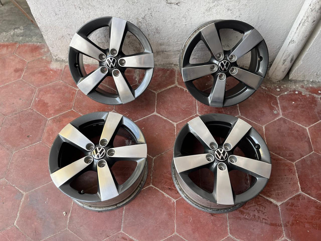 4 Rines 16” Volkswagen Jetta MK6 MK7 Originales VW 5x112 Seminuevos