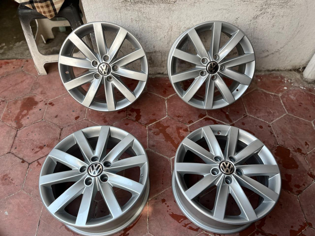 4 Rines 17" Volkswagen Tiguan Taos Jetta MK7 MK6 Golf Passat Originales 5x112 Seminuevos