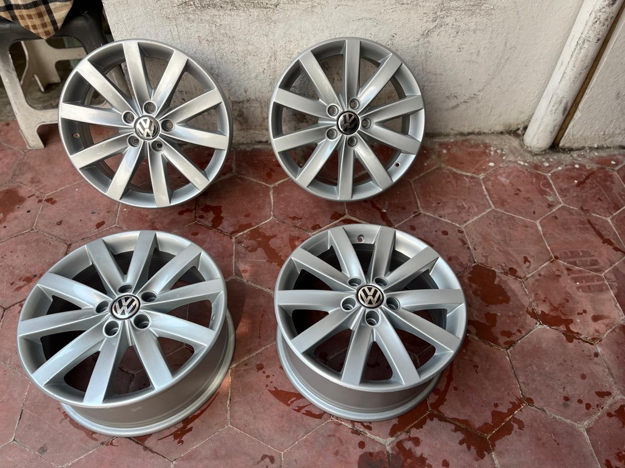 4 Rines 17" Volkswagen Tiguan Taos Jetta MK7 MK6 Golf Passat Originales 5x112 Nuevos