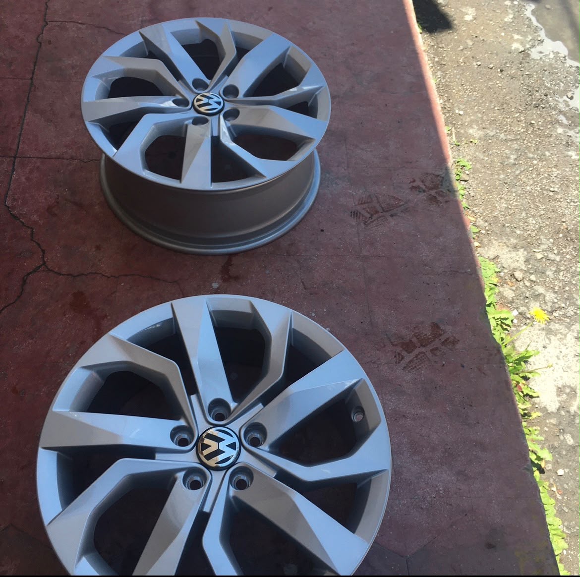 Rines 18 Originales Volkswagen Taos Taiwán 5x112 | Taos, Tiguan, Jetta MK6, Jetta MK7 y Passat | Nuevos