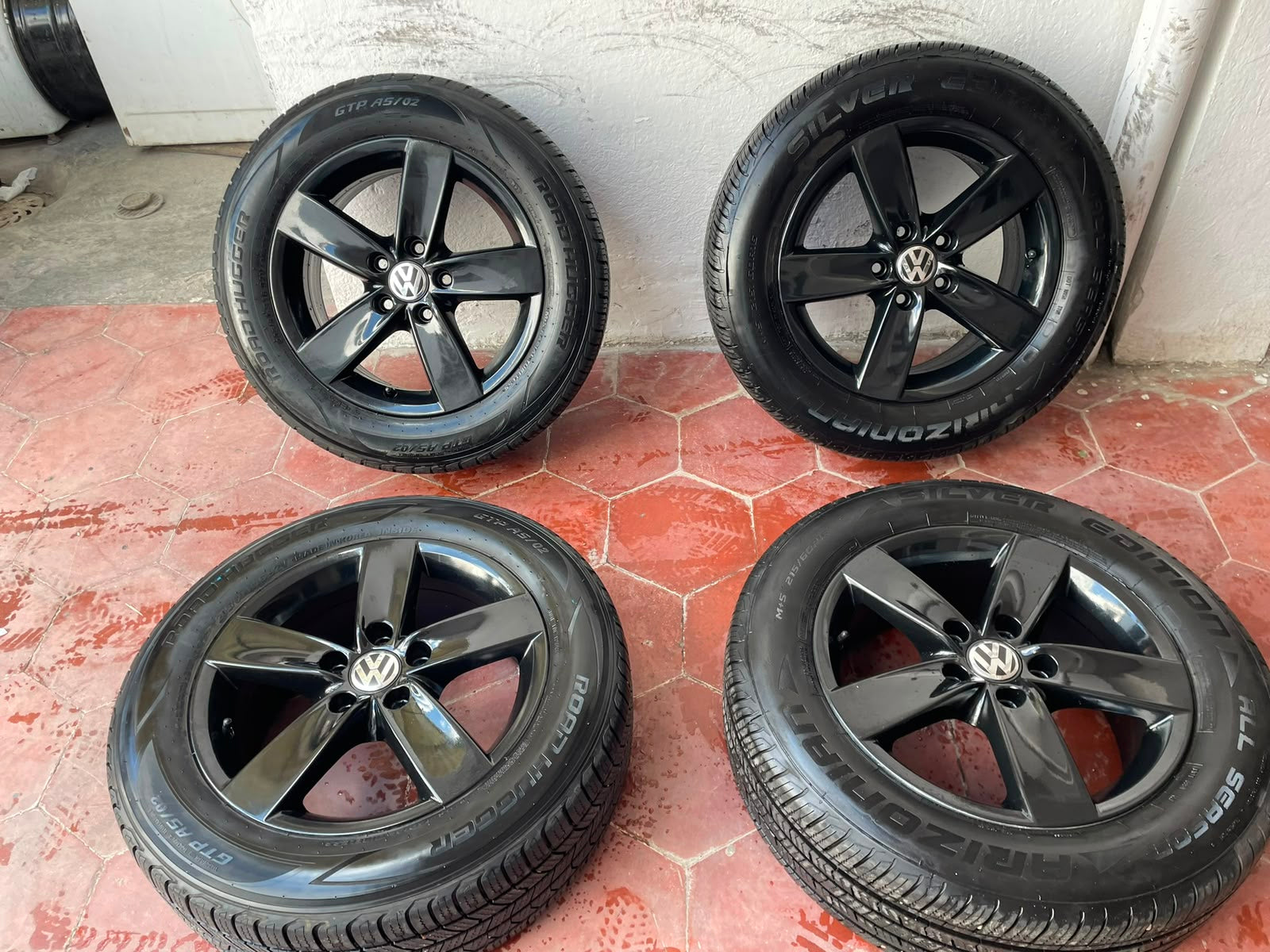 P035_VW_16_Jetta_Golf_MK7_MK6_Originales_5x112_ComoNuevos