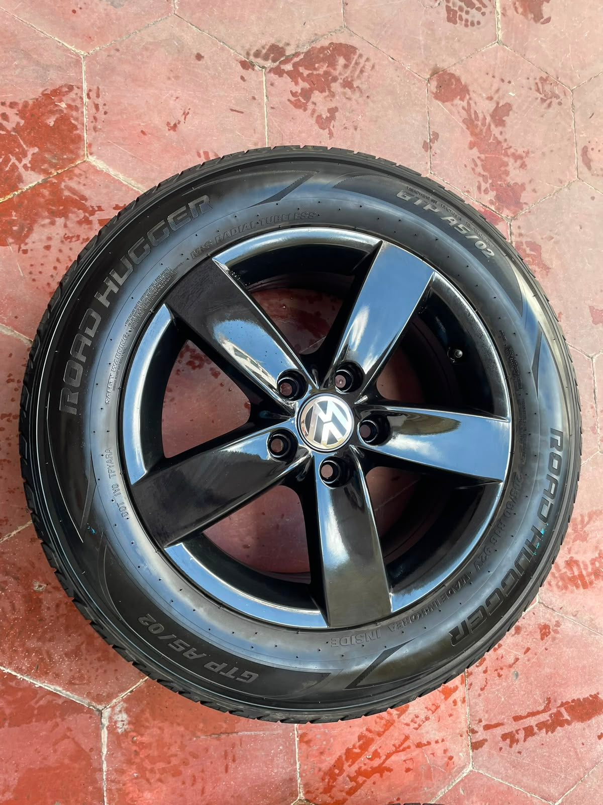 P035_VW_16_Jetta_Golf_MK7_MK6_Originales_5x112_ComoNuevos