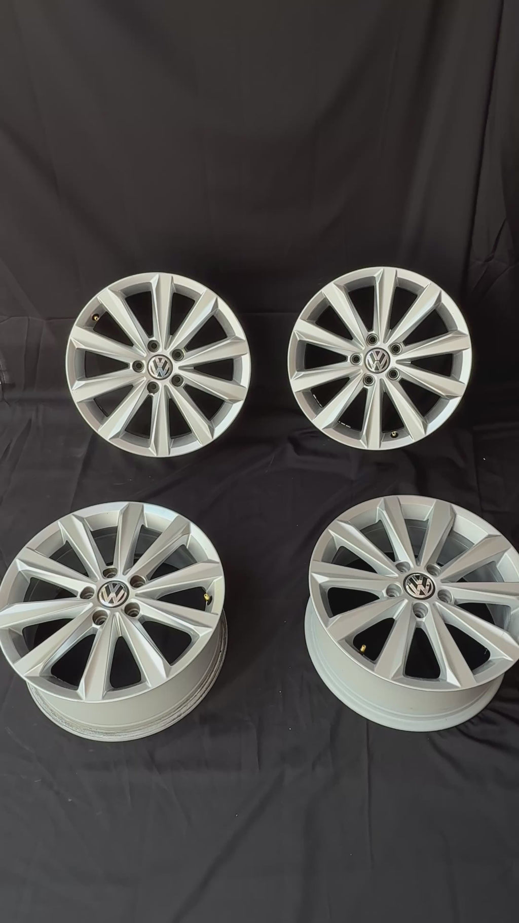 4 Rines 17” Volkswagen Tiguan Taos Golf Jetta MK6 MK7 Passat New Beetle Originales Seminuevos 5x112