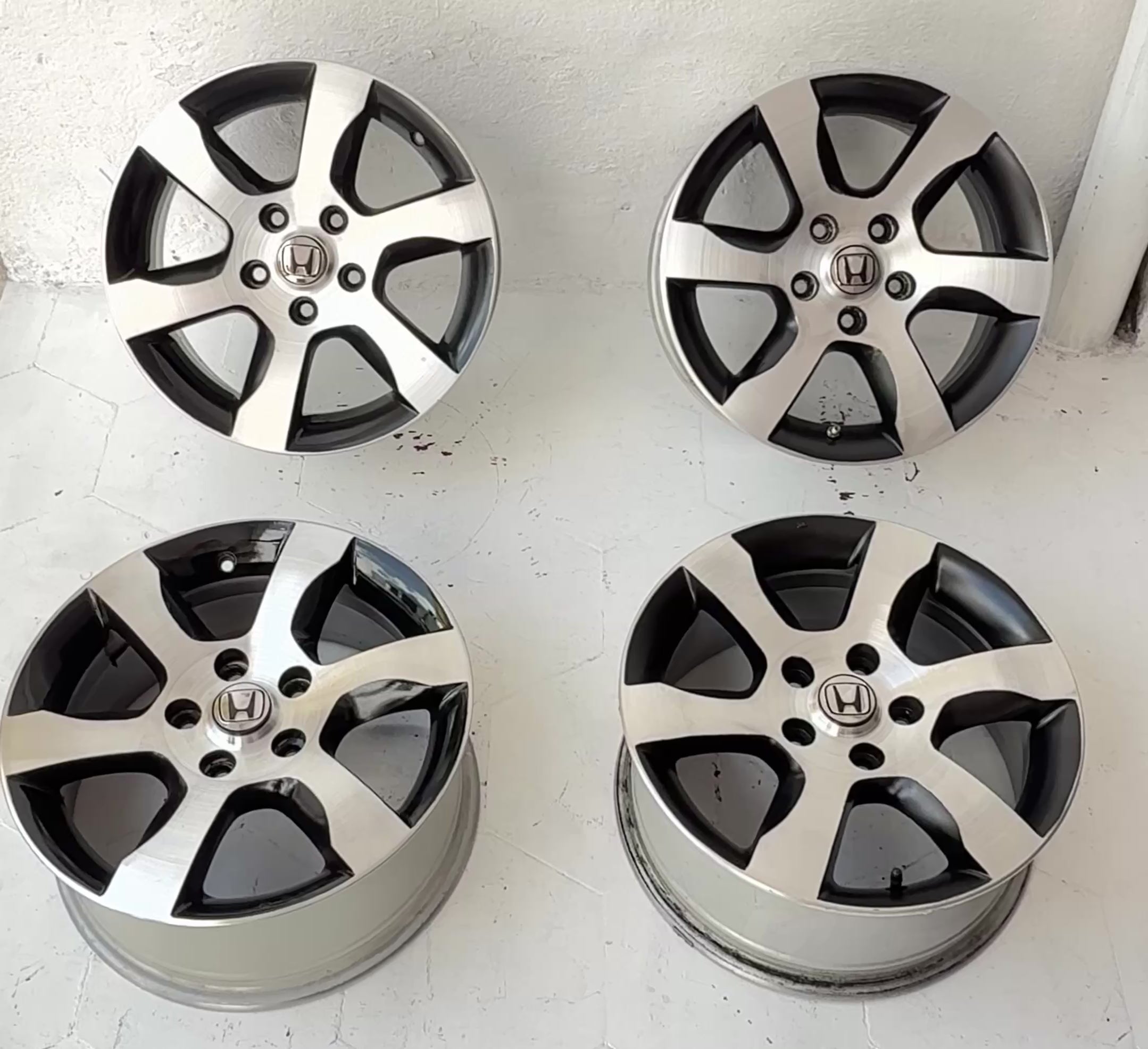 4 Rines 16” Honda Civic, Accord, CR-V, HR-V y Element – 5×114