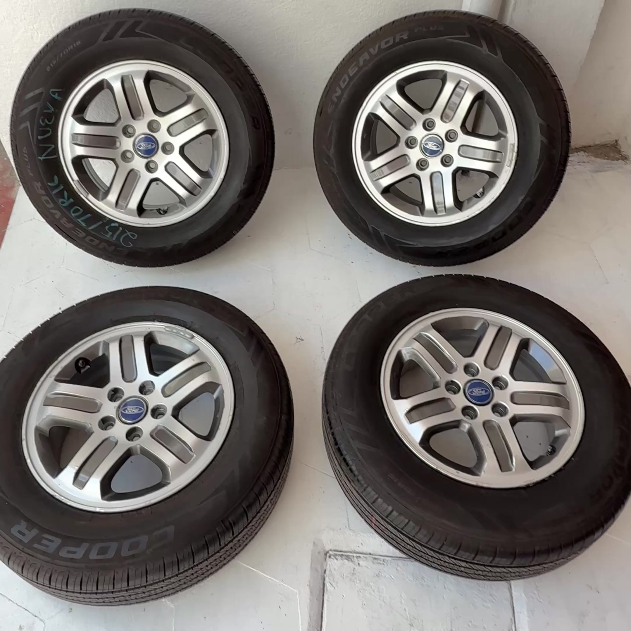 4 Rines con llantas 16” Ford Ranger y Explorer – 5×114