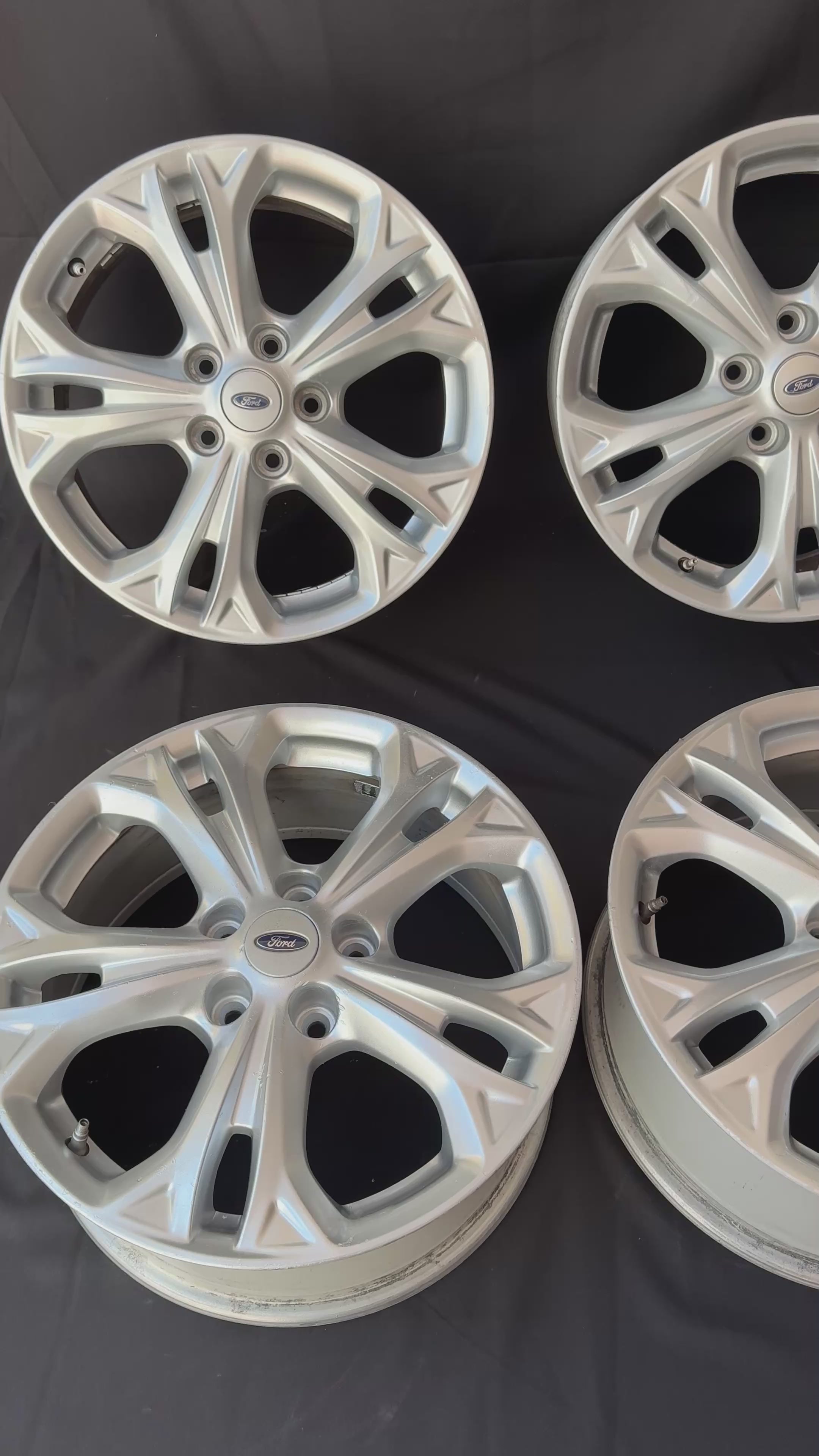 4 Rines 17” Ford Focus Originales Nunca Reparados 5x108