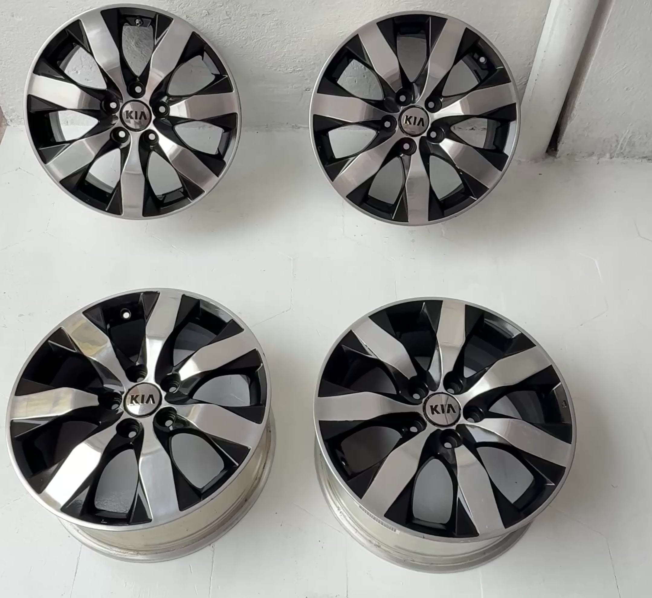 4 Rines 17” Kia Forte, Optima, Sportage y Hyundai Tucson, Creta, Elantra, Solesta – 5×114