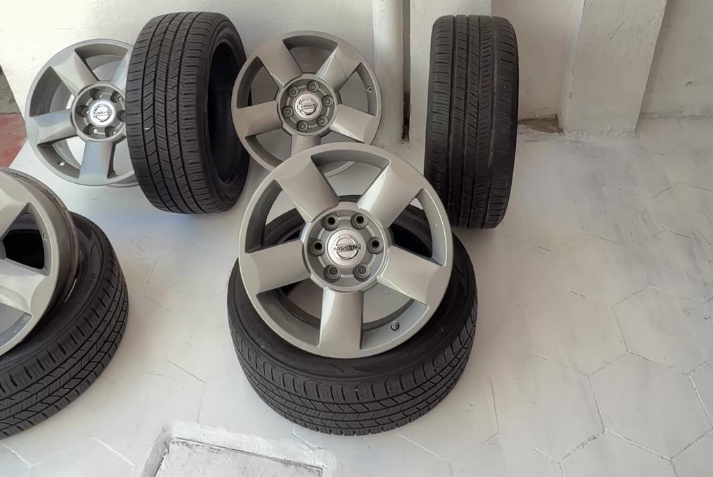 4 Rines y 4 Llantas 18” Nissan D21 Estacas 6x139