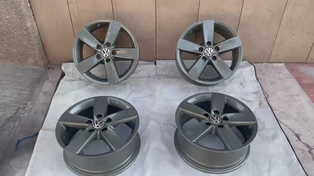 4 Rines 16" Volkswagen Guinness Originales Jetta MK7 MK6 Tiguan Bora 5x112 Seminuevos
