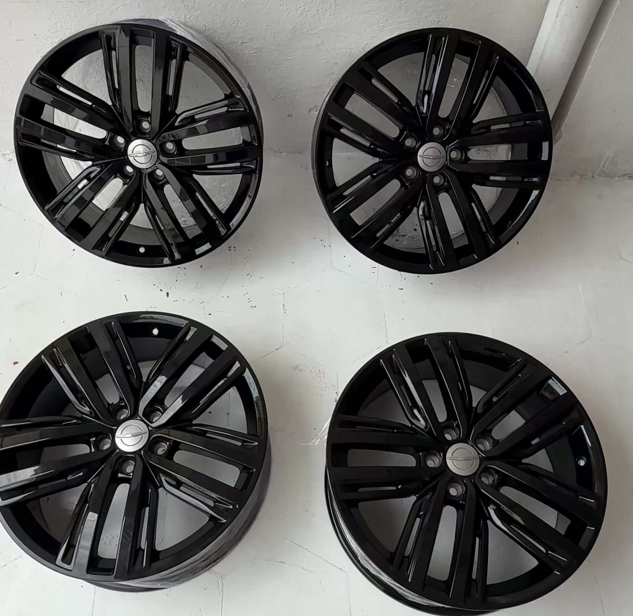 4 Rines Nuevos 19” Dodge Charger, Nitro, Liberty y Jeep Patriot, Compass – 5×114
