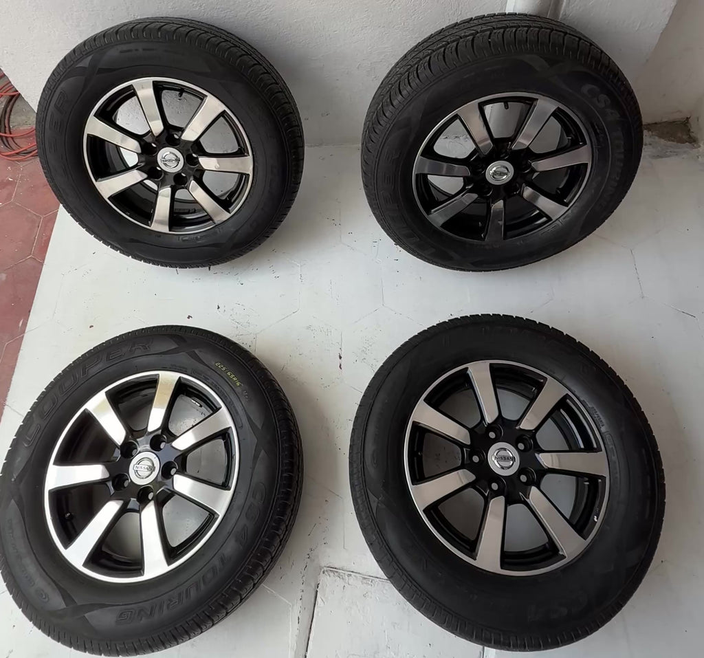 4 rines con llanta 16, 5-114 de Nissan Rouge xtrel altima centra 
$9800 excelente estado