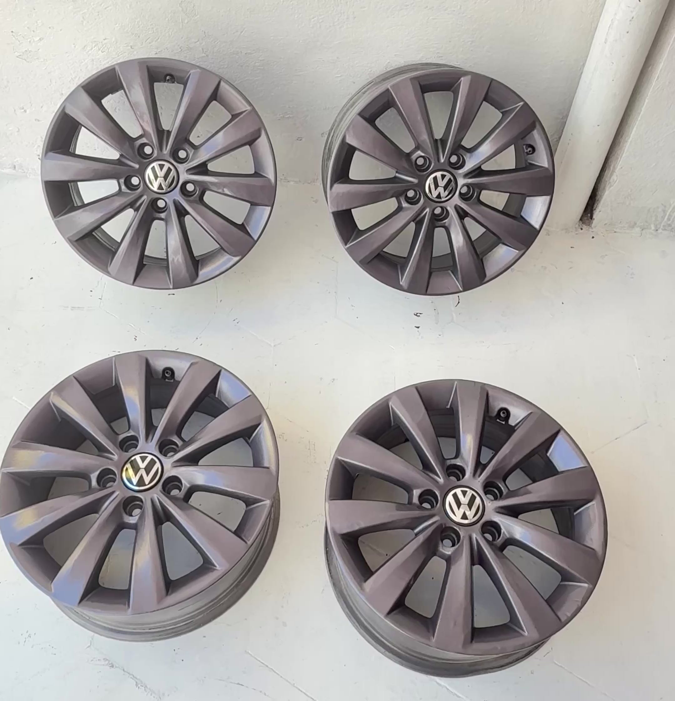 4 Rines 16” Volkswagen Tiguan Jetta Golf MK6 MK7 Bora Seminuevos Originales 5x112