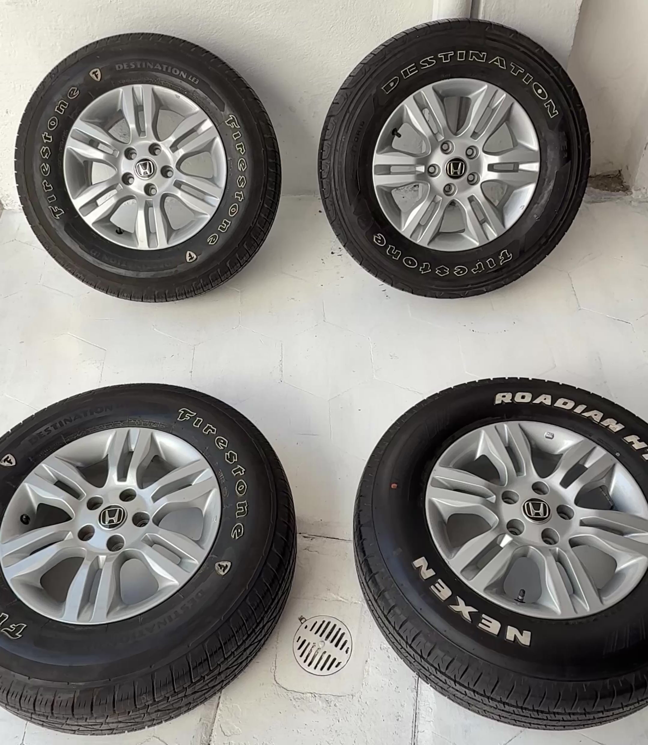 4 Rines con llantas 16” Honda HR-V, CR-V, Civic y Accord – 5×114