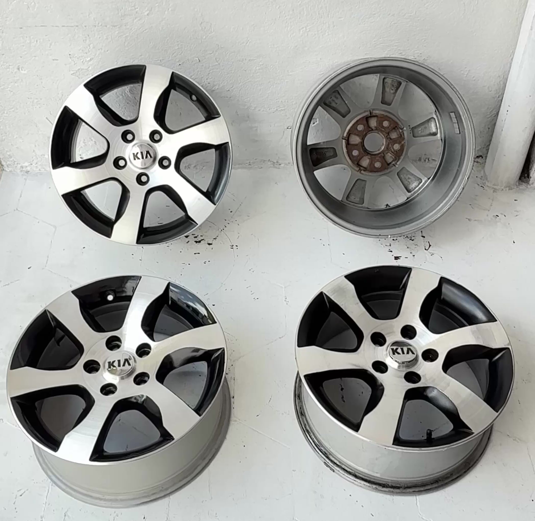 4 Rines 16” Kia Forte, Optima y Sportage – 5×114 – Modelo 2016