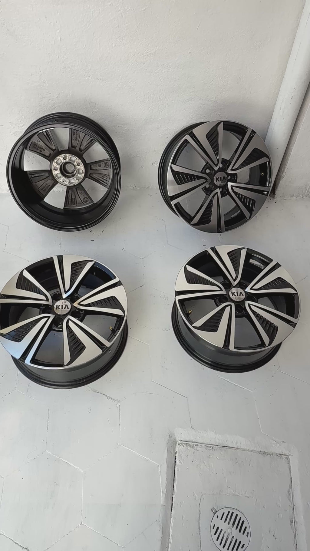 4 Rines 17” Kia Forte / Optima Originales Nuevos 5x114