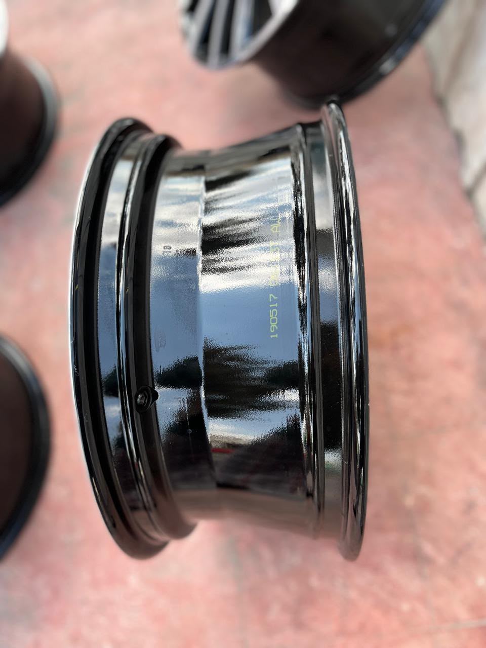 Rin Volkswagen Original 17" | Taos, Tiguan, Jetta, Golf MK6 y MK7 | Nuevo