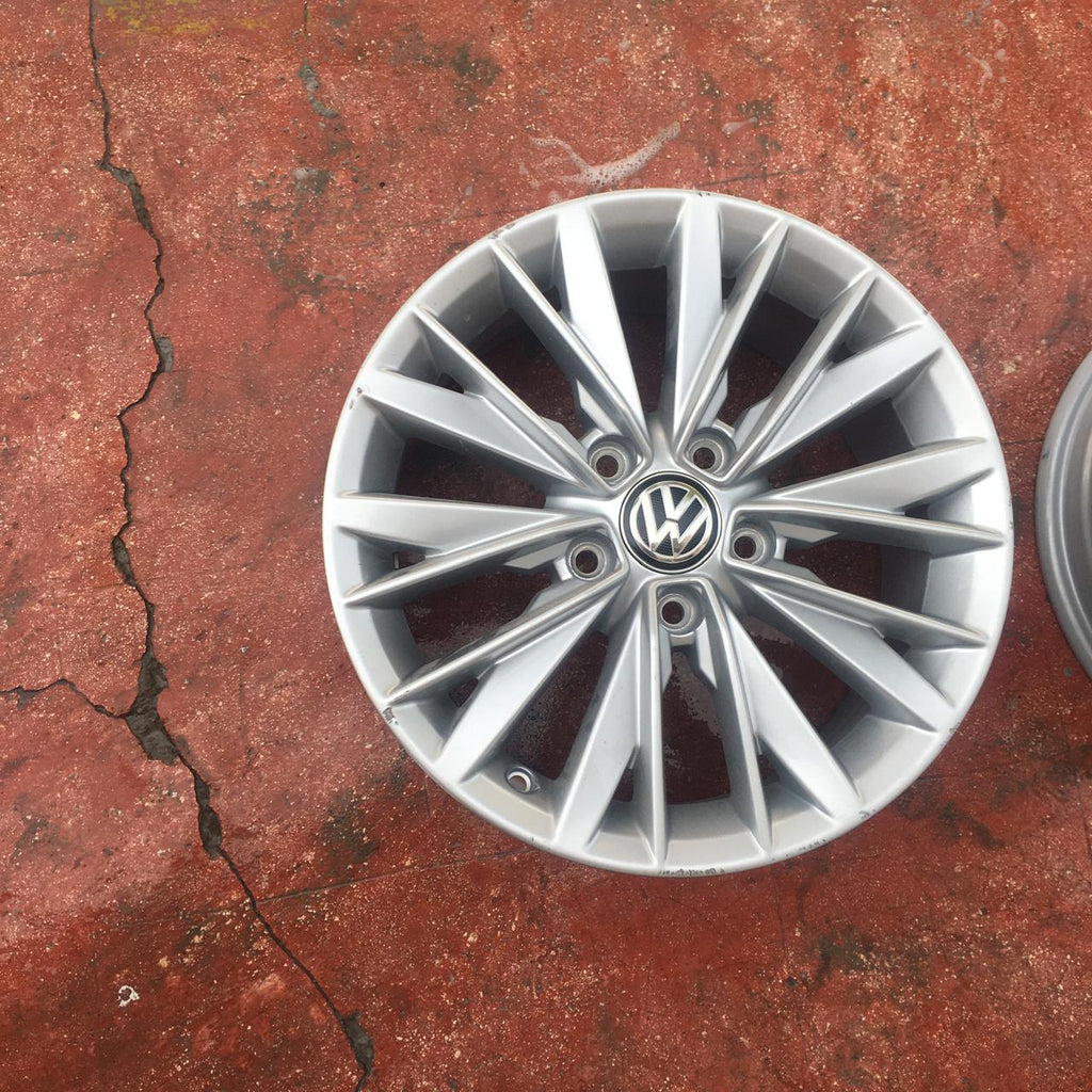 Rines 16” Volkswagen Jetta MK7 MK6 Originales 5x112 Nuevos