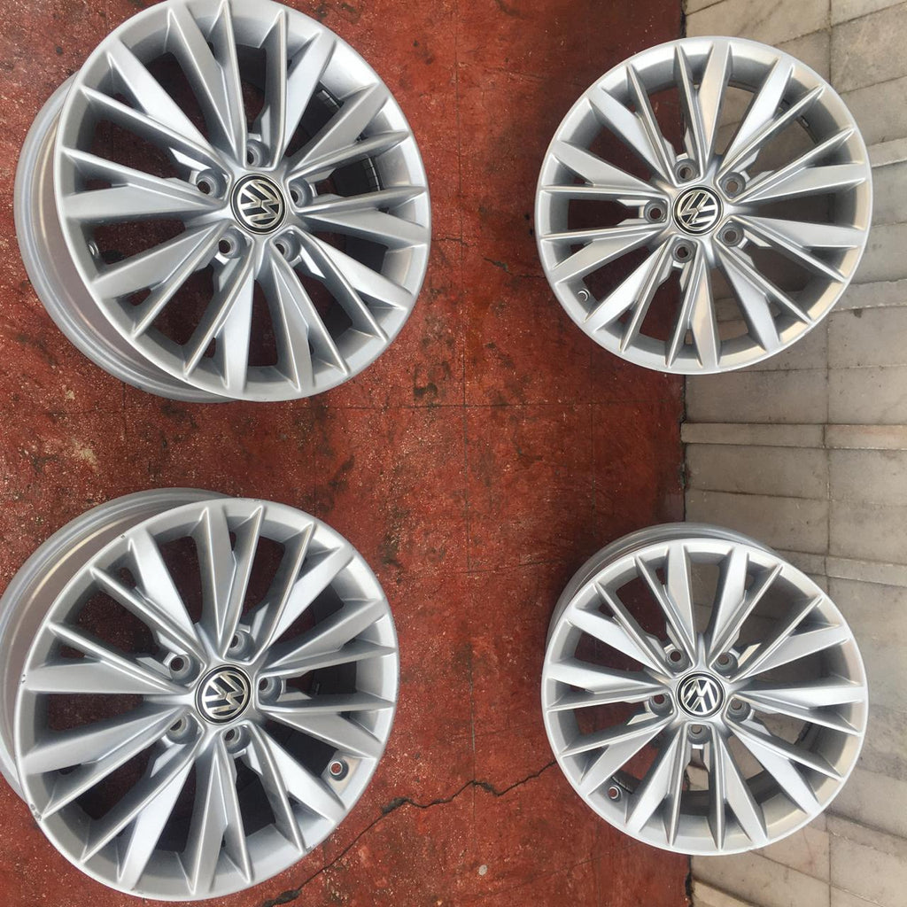 Rines 16” Volkswagen Jetta MK7 MK6 Originales 5x112 Nuevos