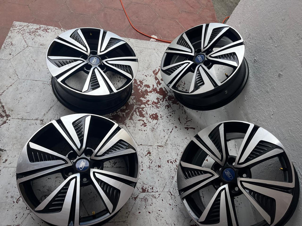 4 Rines 17" Ford Explorer Ranger Mustang Originales Nuevos 5x114.3