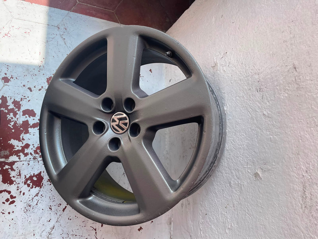 Rines Originales Volkswagen 17" Golf Jetta MK____ New Beetle 5x112 | Juego de 4 Nuevos