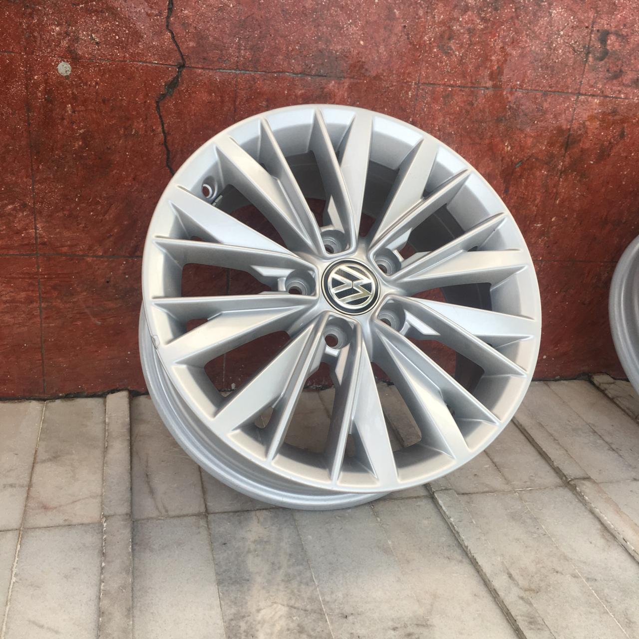 4 Rines 16” Volkswagen Jetta MK7 MK6 Originales 5x112 Seminuevos