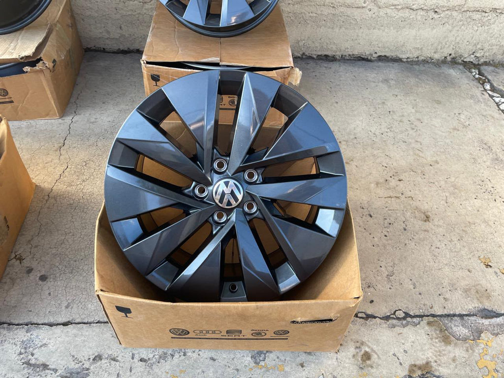 Rines Volkswagen Taos Tiguan Golf Jetta MK7 New Beetle 17" Originales Nuevos | Juego de 4