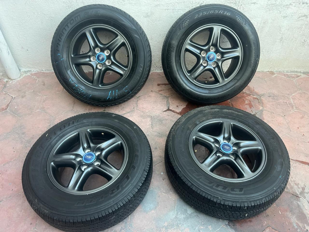 Juego de Rines y Llantas 16" Ford Ranger 2004 Originales 5x114 Seminuevos