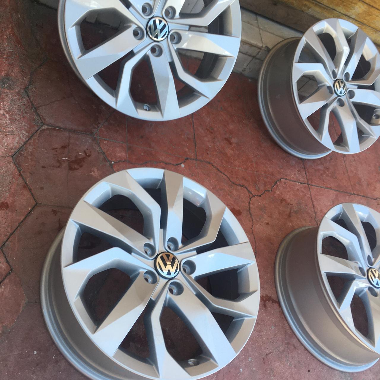 4 Rines 17" Originales Volkswagen Jetta MK7 / MK6 T-Cross 5x112 – Seminuevos
