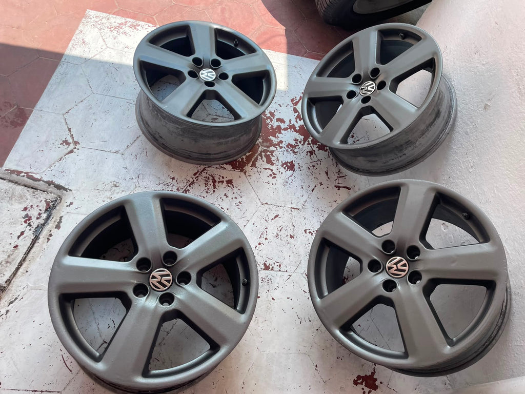 Rines Originales Volkswagen 17" Golf Jetta MK____ New Beetle 5x112 | Juego de 4 Nuevos