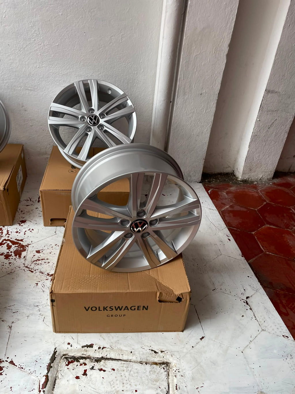 Juego de 4 Rines 17" Originales Volkswagen Golf / Jetta MK6 / Jetta MK7 Sport 5x112 – Nuevos