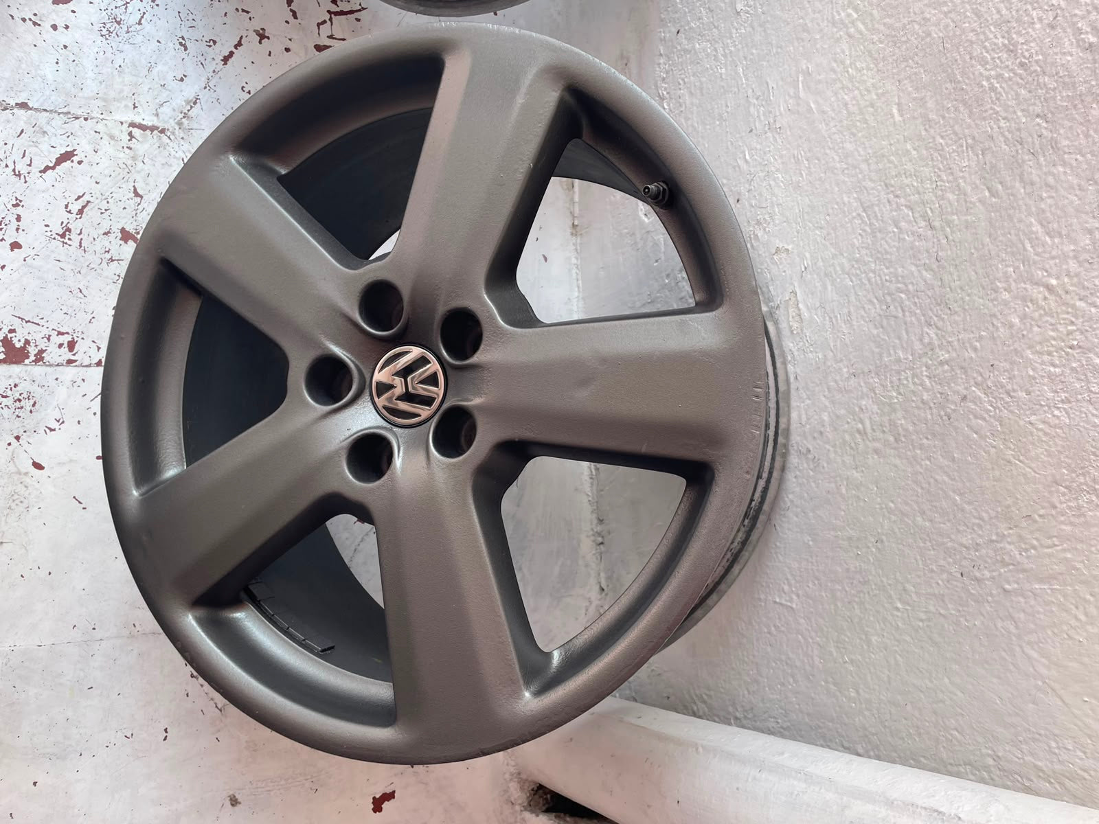 Rines Originales Volkswagen 17" Golf Jetta MK____ New Beetle 5x112 | Juego de 4 Nuevos