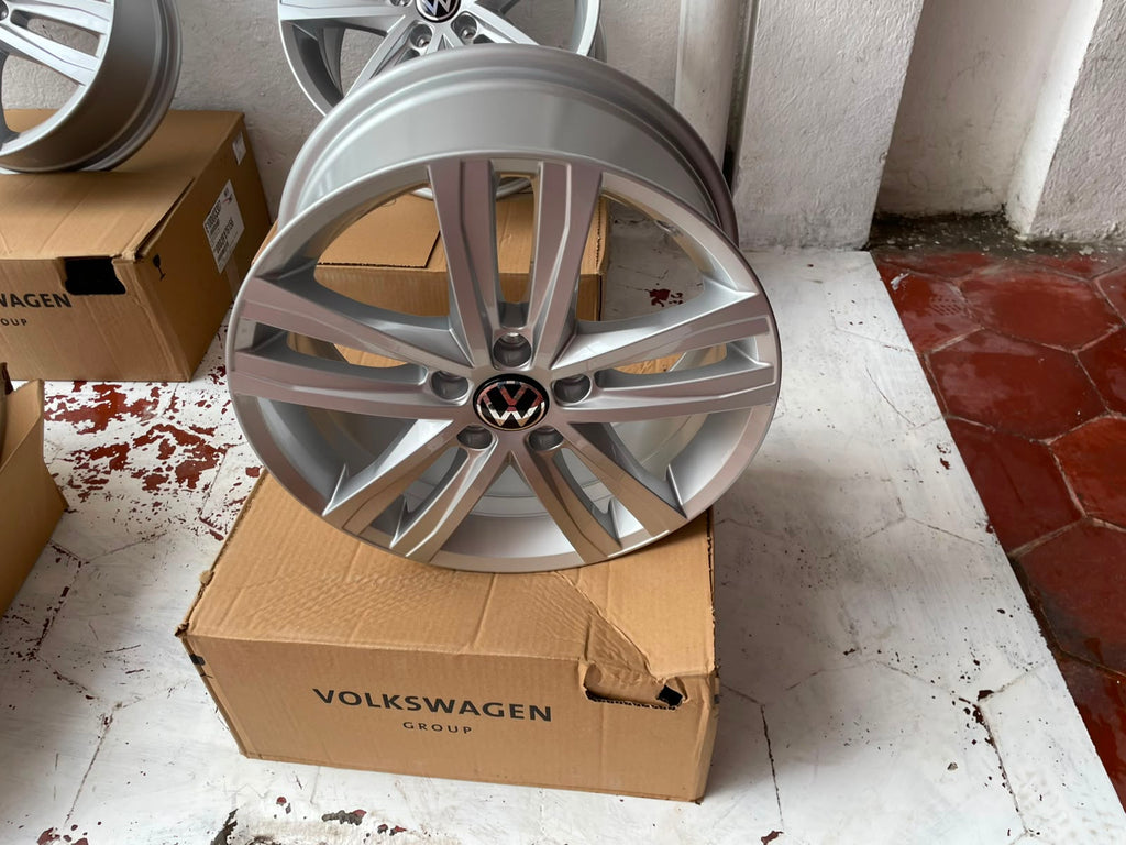 Juego de 4 Rines 17" Originales Volkswagen Golf / Jetta MK6 / Jetta MK7 Sport 5x112 – Seminuevos