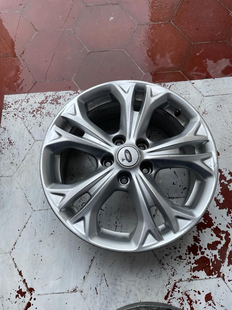 4 Rines 17" Ford Escape Fusion 2013-2021 Originales 5x108 Seminuevos