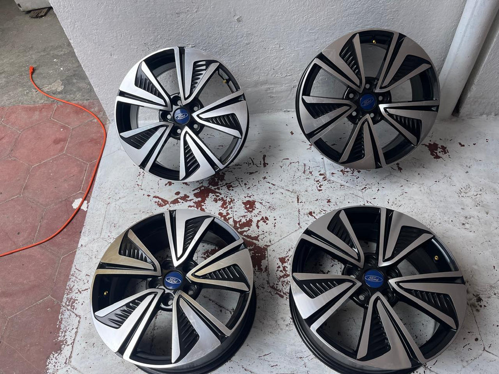 4 Rines 17" Ford Explorer Ranger Mustang Originales Nuevos 5x114.3