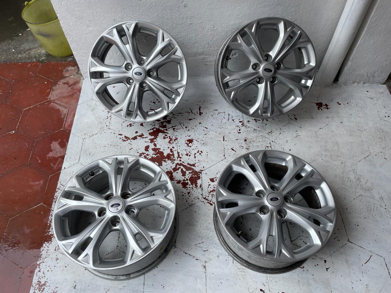 4 Rines 17" Ford Escape Fusion 2013-2021 Originales 5x108 Seminuevos